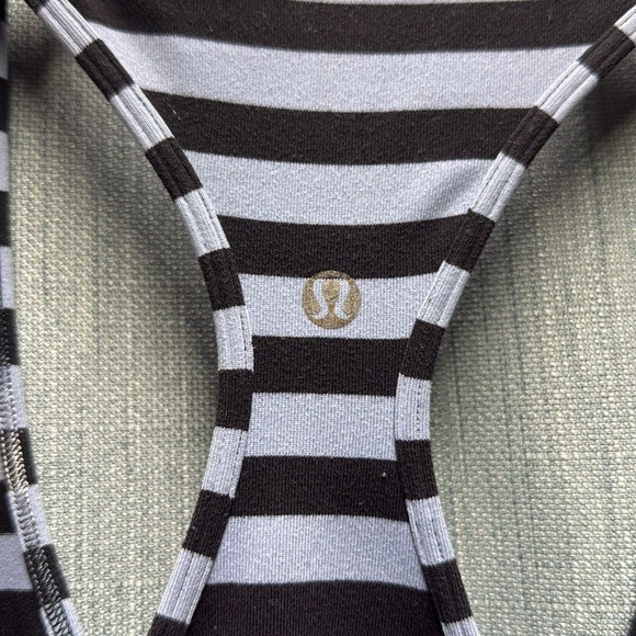 Lululemon razor back Striped Sleeveless Fitted Tank Top - Picture 5 of 8